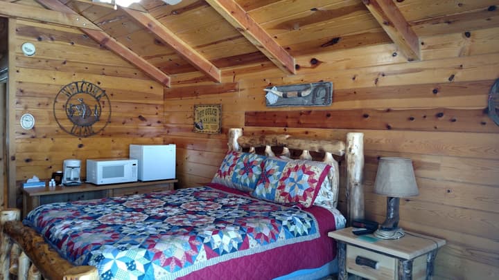 Bryce Valley Lodging