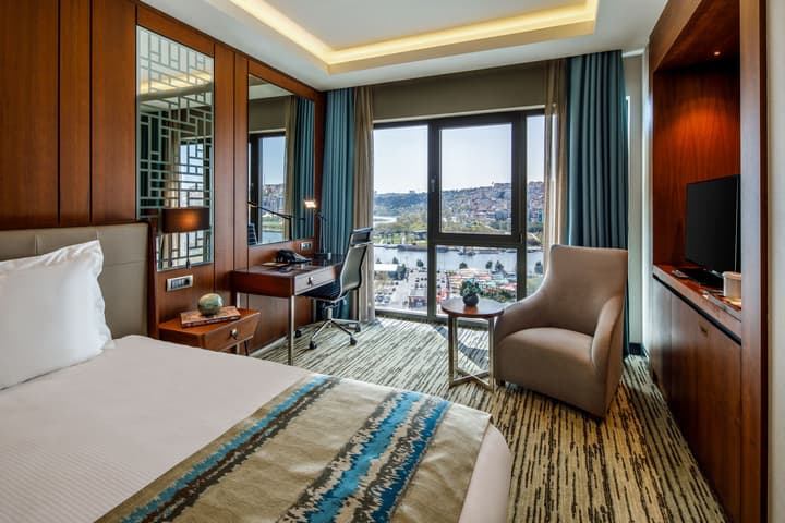Arise Hotel Golden Horn