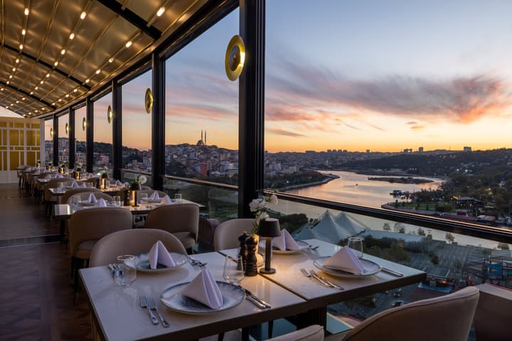 Arise Hotel Golden Horn