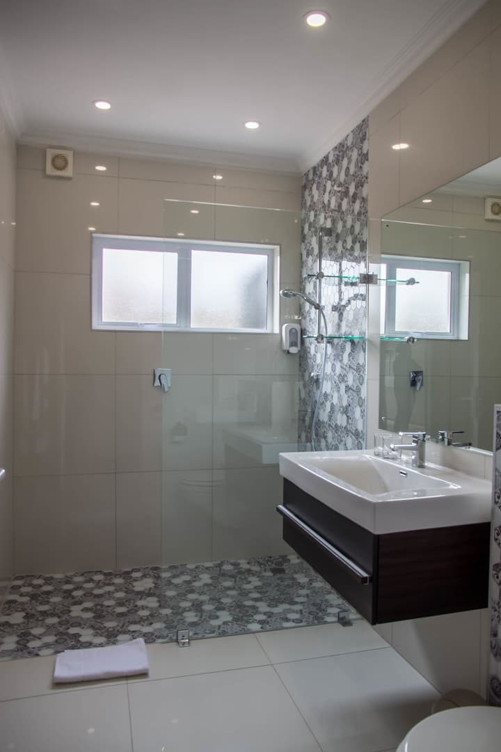 Sea Breeze Guesthouse