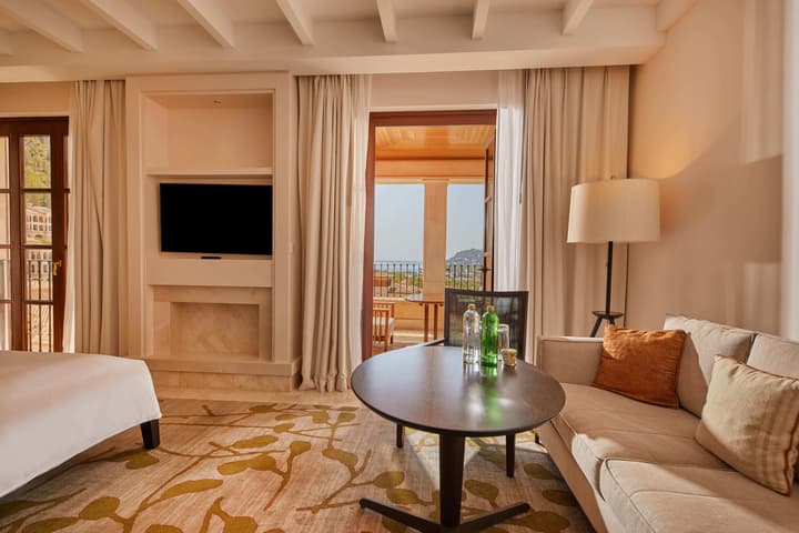Cap Vermell Grand Hotel