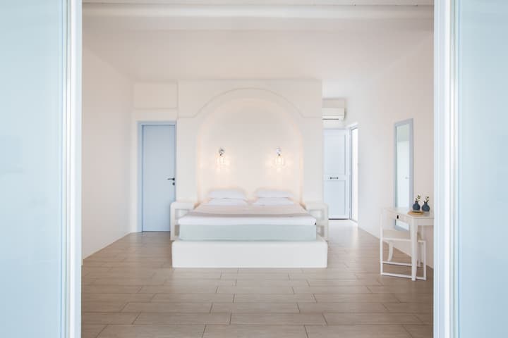 Calme Boutique Hotel Paros- Adults Only