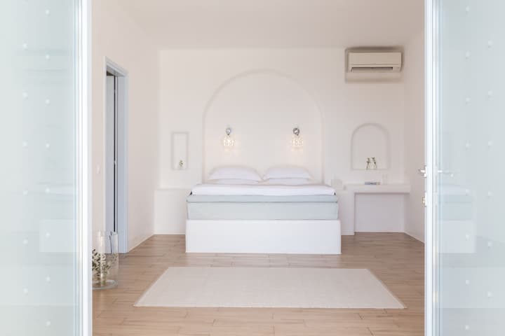Calme Boutique Hotel Paros- Adults Only