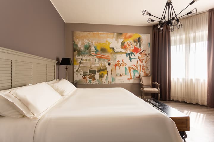 Like Home - Boutique Hotel