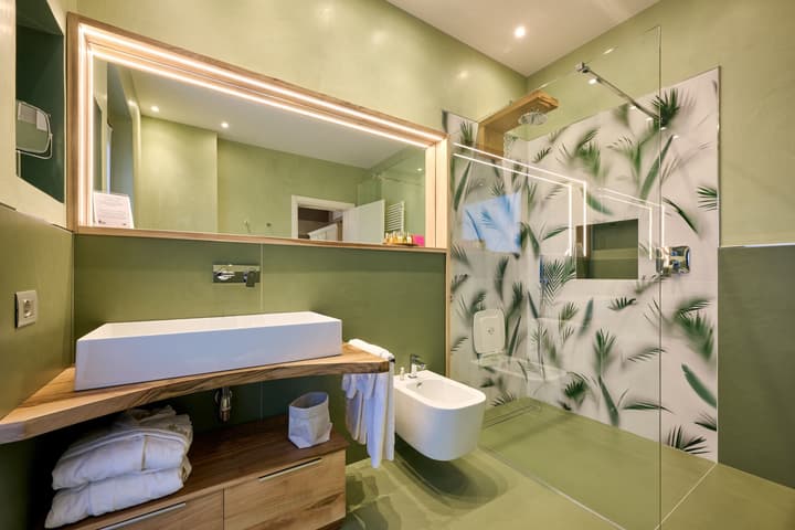 Like Home - Boutique Hotel