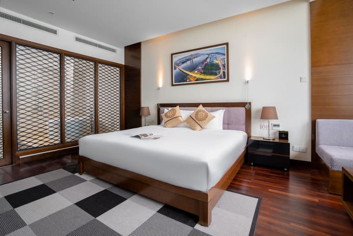 Grand Tourane Hotel