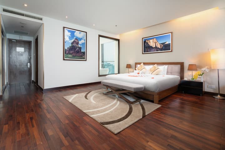 Grand Tourane Hotel