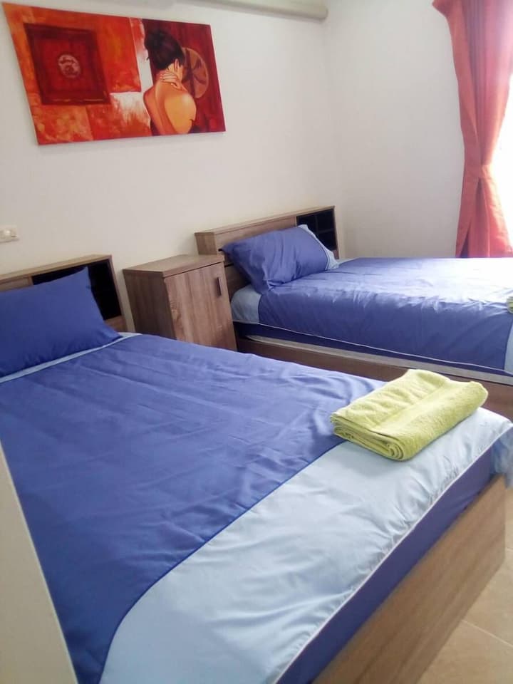Merlin Plaza Apartments