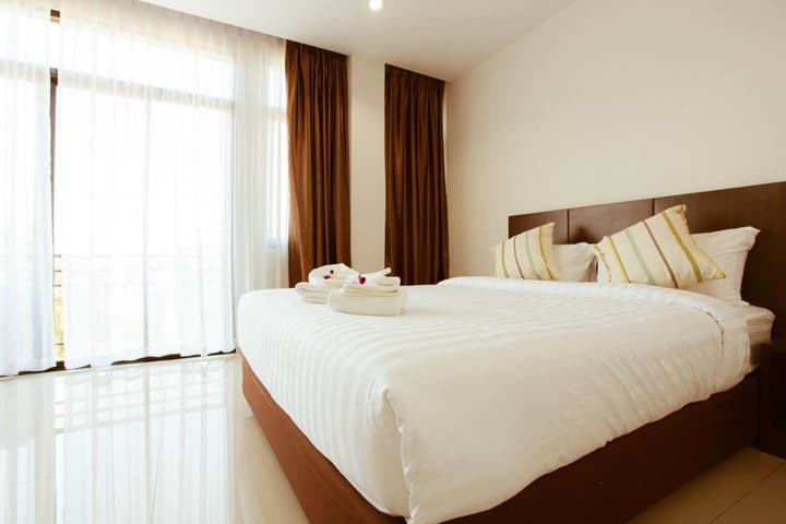 The Viewpoint Hotel