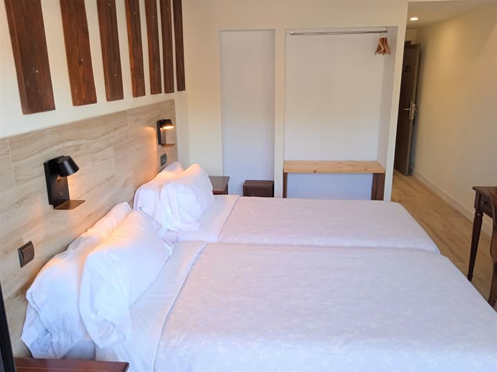 Hotel 153