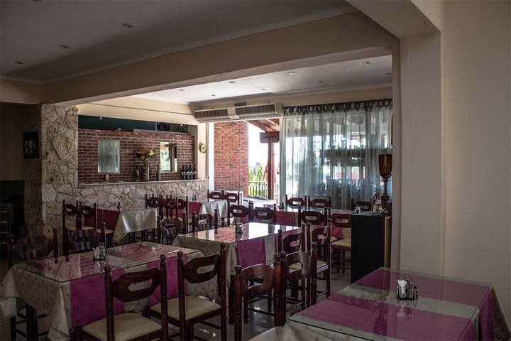 Ilios Hotel