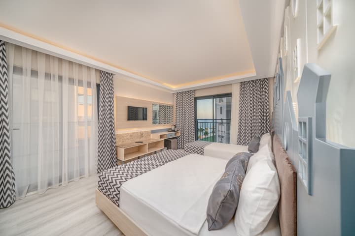 Aria Resort & Spa