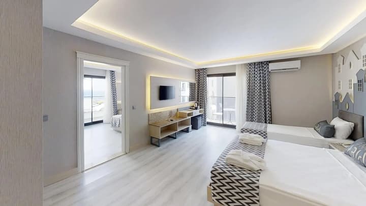 Aria Resort & Spa