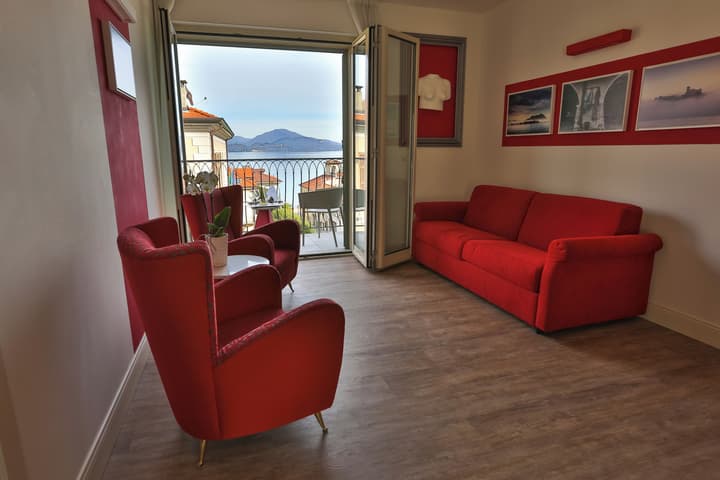 Hotel Al Campanile - Luxury Suites & Apartments