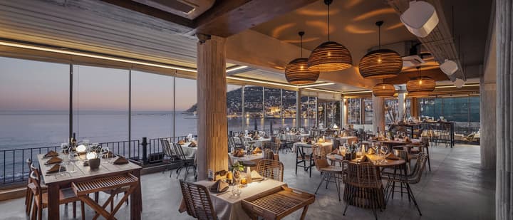Sun Hotel by En Vie Beach - Adults Only