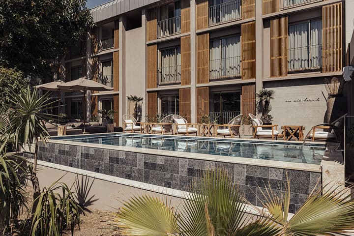 Sun Hotel by En Vie Beach - Adults Only