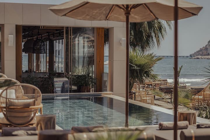 Sun Hotel by En Vie Beach - Adults Only