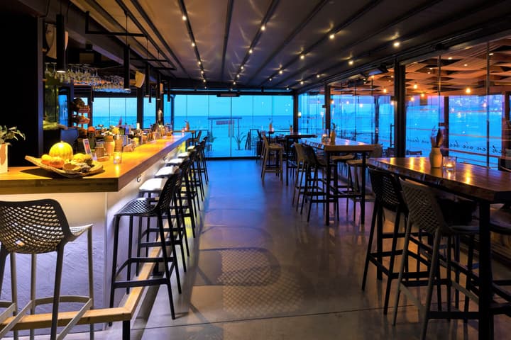 Sun Hotel by En Vie Beach - Adults Only