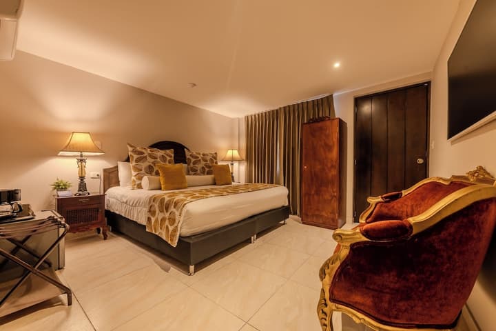 Hotel Dorado Plaza Calle del Arsenal