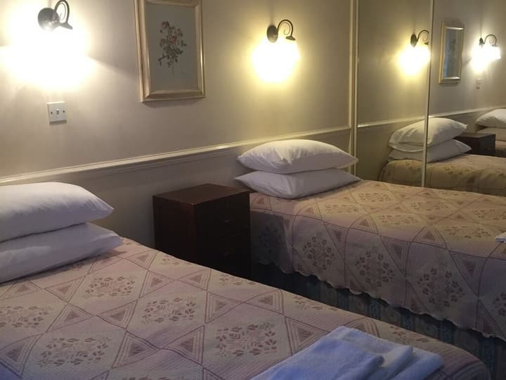 Colnbrook Lodge Guest House