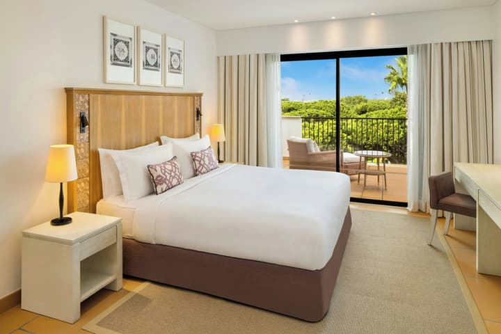 Pine Cliffs Ocean Suites, a Luxury Collection Resort & Spa