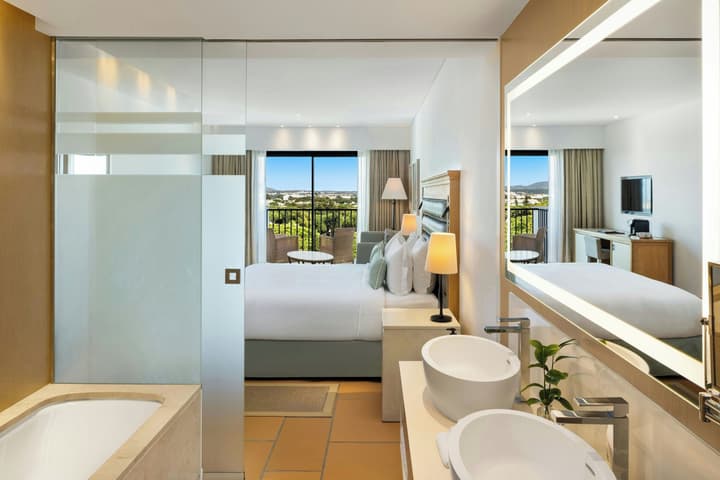 Pine Cliffs Ocean Suites, a Luxury Collection Resort & Spa