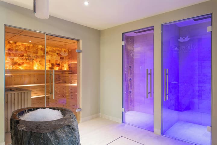Pine Cliffs Ocean Suites, a Luxury Collection Resort & Spa