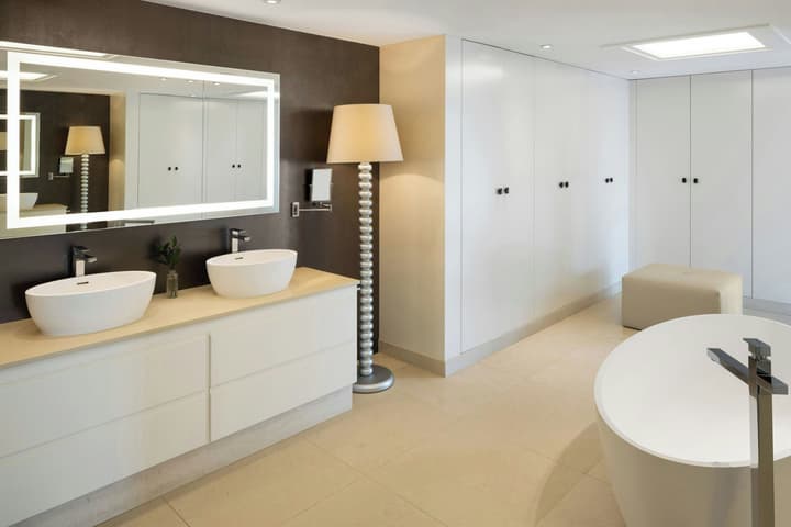 Pine Cliffs Ocean Suites, a Luxury Collection Resort & Spa