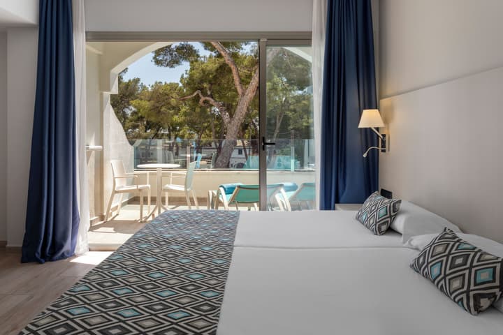 Alcanada Golf Hotel