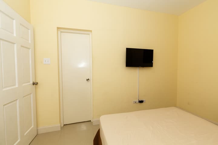 Jasmine Inn