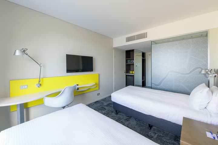 Holiday Inn Express Brisbane Central by IHG