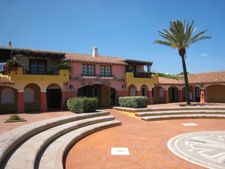 Liscia Eldi Residence