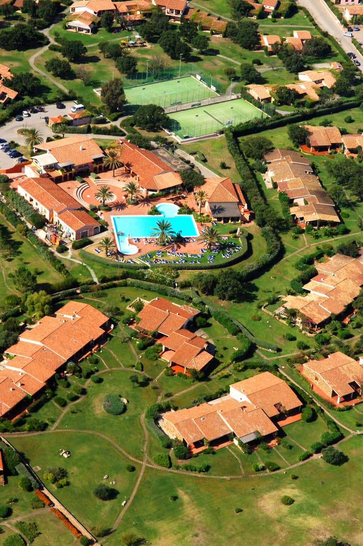 Liscia Eldi Residence