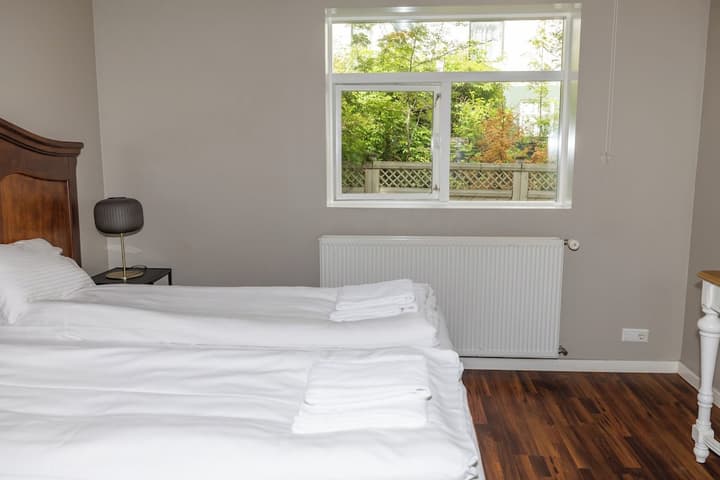 Hrafninn Guesthouse