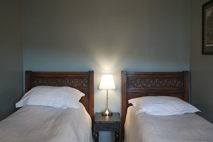 Hrafninn Guesthouse