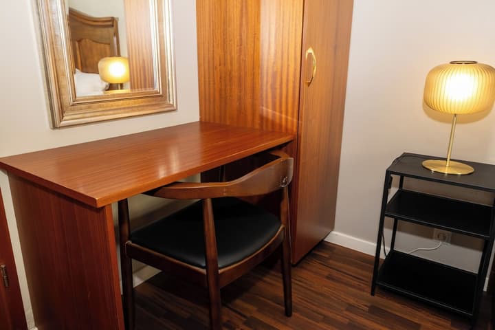Hrafninn Guesthouse