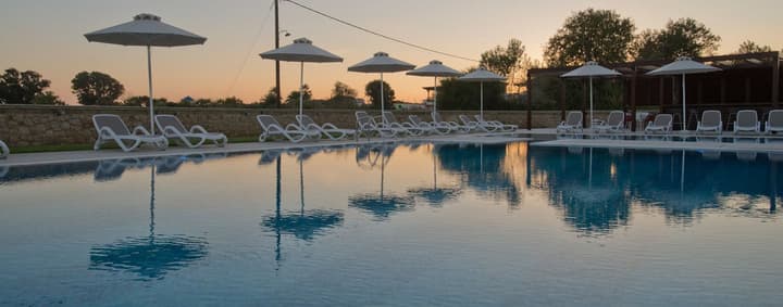 Niriides Luxury Villas