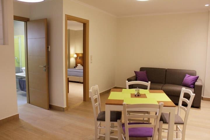 Niriides Luxury Villas
