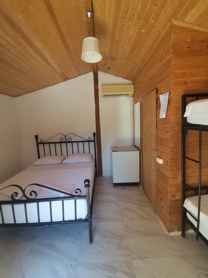 Pitos Bungalows