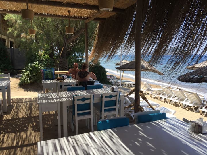 Pitos Bungalows