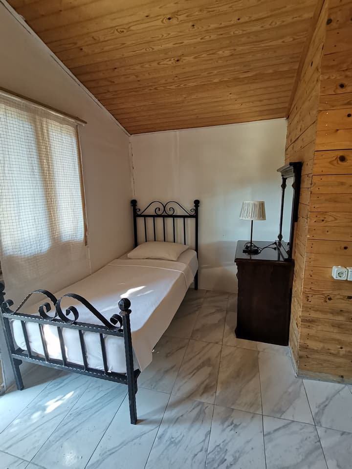 Pitos Bungalows