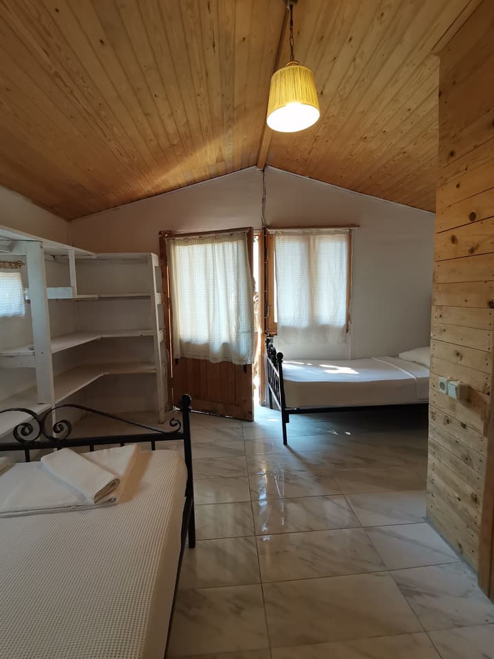 Pitos Bungalows