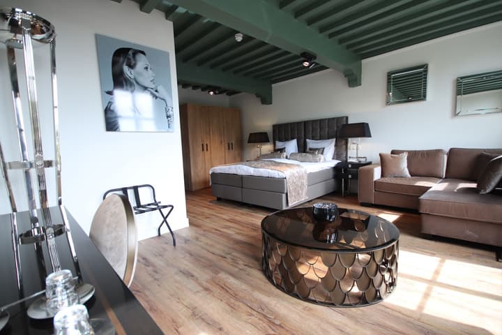 Boutique Hotel Steenhof Suites - Adults Only
