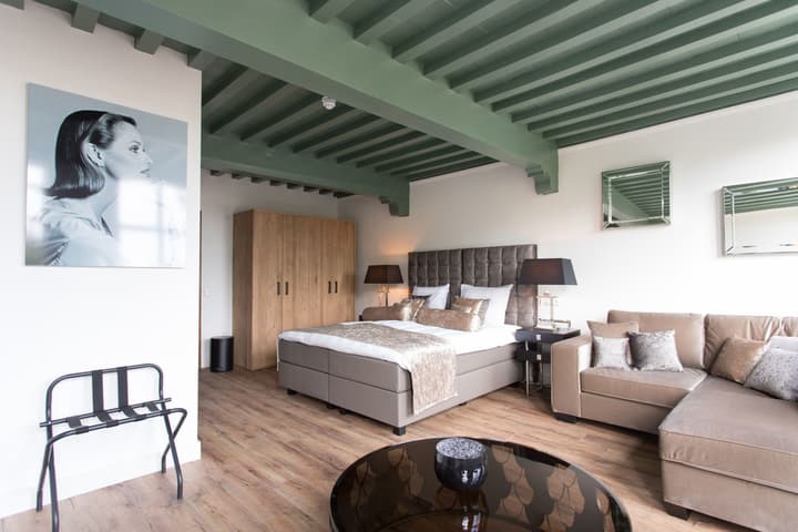 Boutique Hotel Steenhof Suites - Adults Only