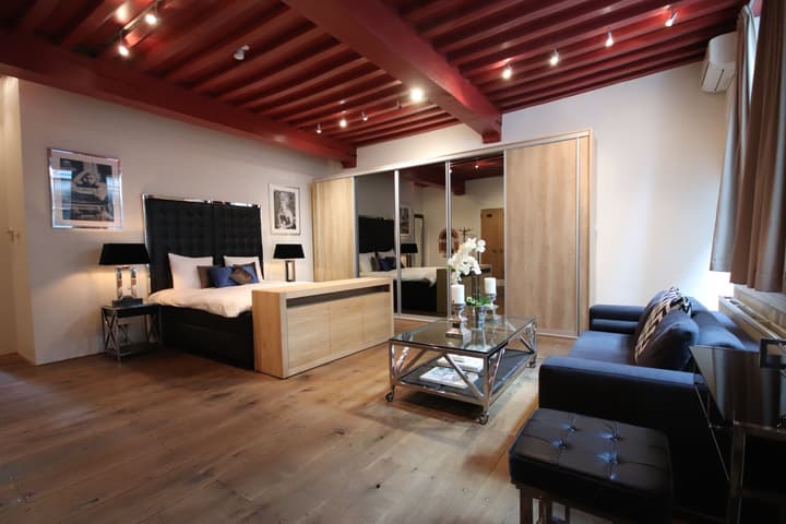 Boutique Hotel Steenhof Suites - Adults Only