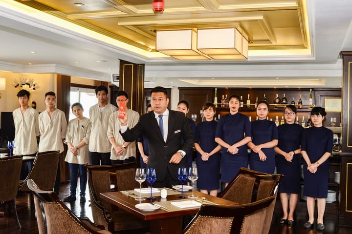 Paradise Elegance Cruise