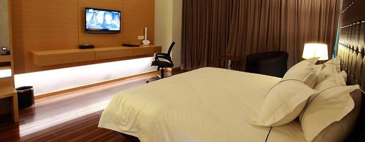 Symphony Suites