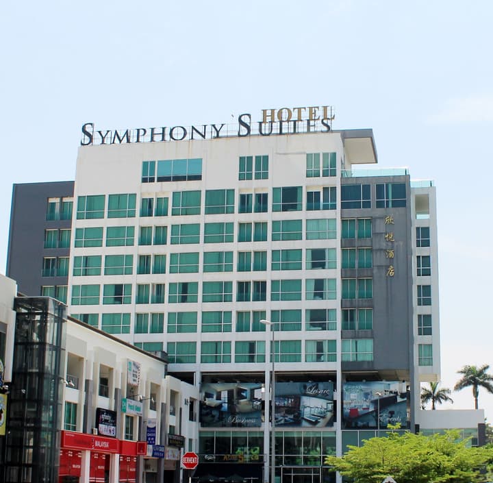 Symphony Suites