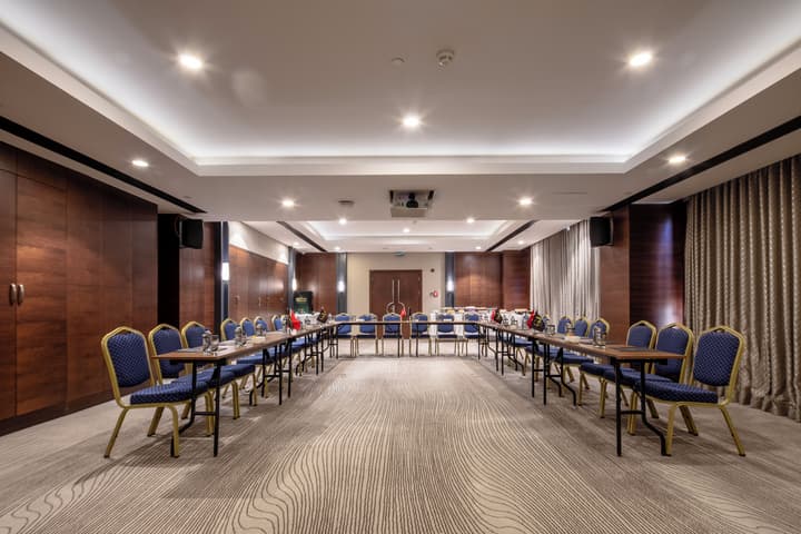 Grand Harilton Hotel
