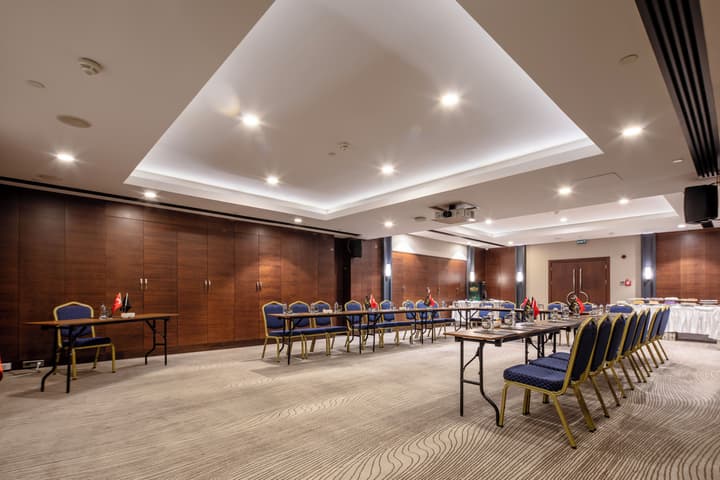 Grand Harilton Hotel
